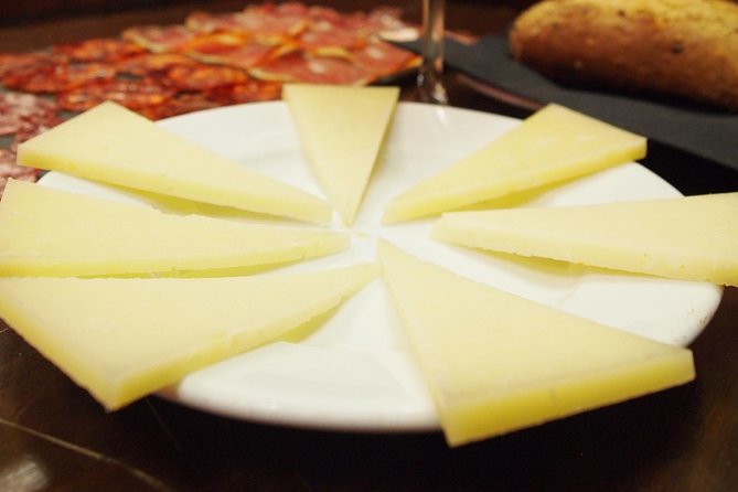 Madrid Local's Wine and Tapas Lunch Tour with a side of History - A small group with a personal feel