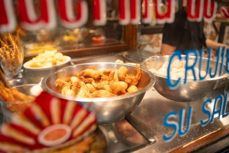 Madrid: Local Tapas, Drinks, and Hidden Gems Walking Tour - What the guide adds beyond the food
