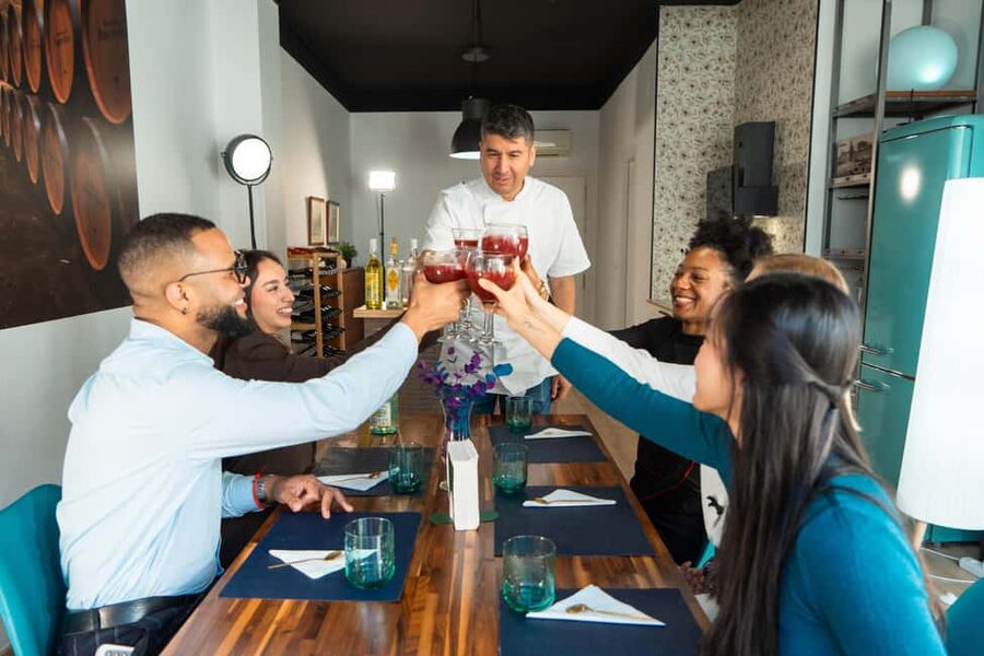 Madrid: Paella and Sangria Workshop with Tapas - The paella lesson: three versions to choose from