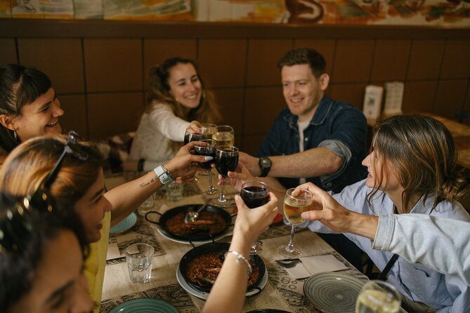 Madrid: Private Tapas & Wine Food Walking Tour in La Latina - The guides and the human side of the tour