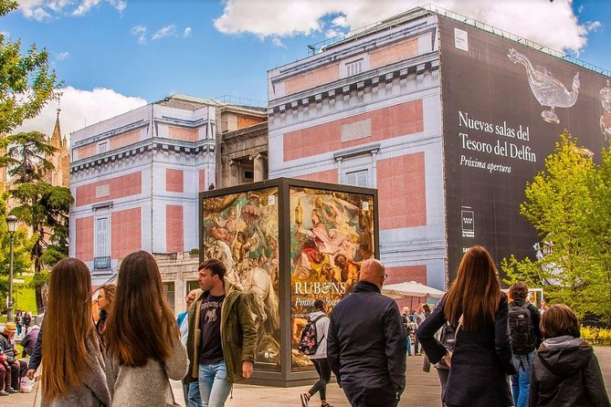 Madrid: small group tour of the Prado Museum - Entering the Prado: what skip-the-line really means