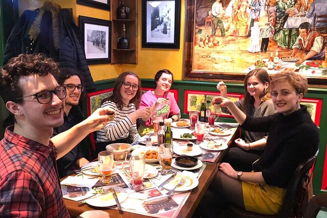 Madrid Tapas and Mysteries Walking Tour with Private Option - Starting beneath the bear and strawberry tree