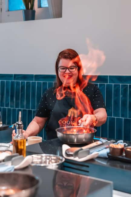 Madrid: Tapas Cooking Class with bottomless Wine Pairing - Why This Madrid Class Works So Well