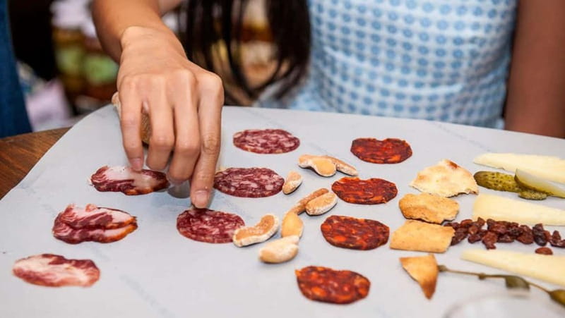 Madrid: Tapas Tour & Authentic Flamenco Experience - Why this Madrid evening works well