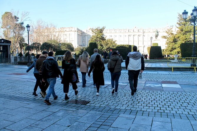 Madrid Tapas, Wine and History Tour - Starting at Plaza de Isabel II