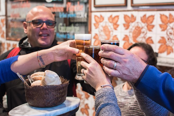 Madrid Tapas & Wine Tasting Walking Tour – Small Group Local Bars - What the guides add to the food