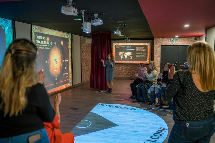 Málaga: Flamenco Course 4pm + 1-Hour Show, 3 Tapas and Drink - What I would know before booking