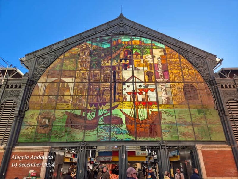 Málaga: Highlights Walking Tour with Drinks and Tapas - Starting beside Larios Street and the cruise shuttle