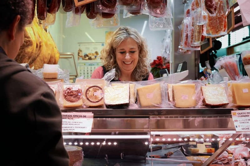 Málaga: Morning Market & Tapas Tour - A second market tasting and local snacks