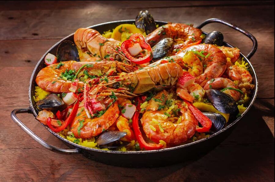 Malaga: PREMIUM TAPAS TOUR Paella, Tapas, Winery & Flamenco - Key points at a glance