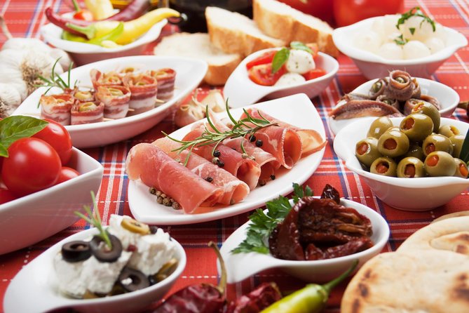 Malaga Tapas and Wine Tour - Why a Málaga tapas walk works so well