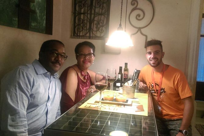 Malaga Tapas and Wine Tour - The guides make the difference