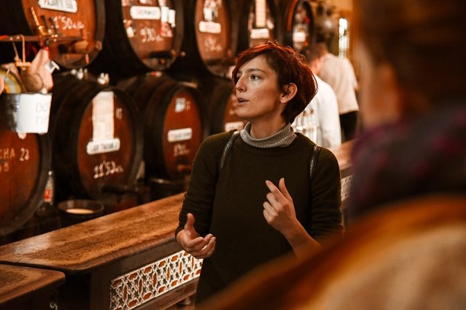 Malaga Traditional Wine & Tapas Tour - El Pimpi and the art of a proper first tapa