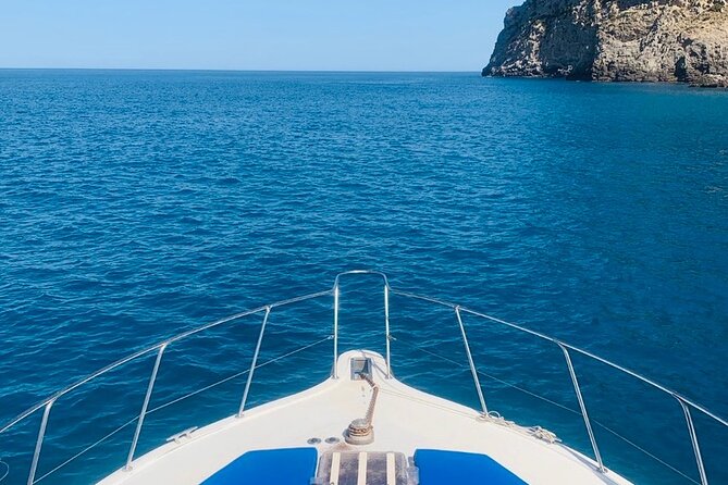 Mallorca Beach & Caves 4hr Boat Trip Drinks, Tapas, SUP & Snorkel - Leaving Port dAlcúdia with room to breathe