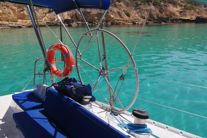 Mallorca Sailing Adventure with Snorkeling, Snacks & Drinks - The Captain Sets the Mood