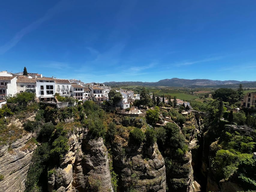Marbella/Estep. Private VIP-Tour Ronda incl. Tapas & Drinks - The optional Plaza de Toros visit