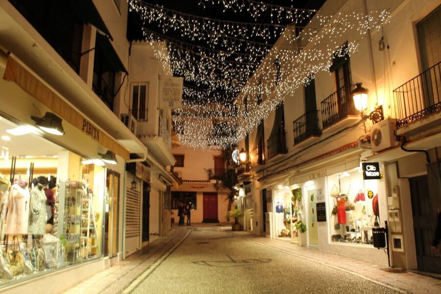 Marbella: Tour of the Old Town with Tapas & Wine - Is $206 per person good value?
