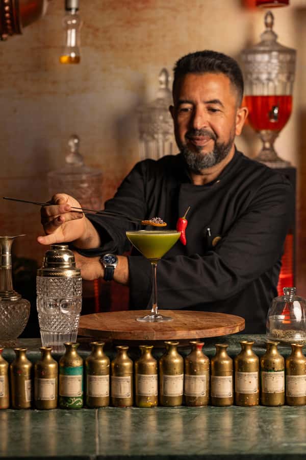 Marrakech: Cocktail Tasting Mixology & Moroccan Tapas - Finding the Black Door at The Barometre Marrakech