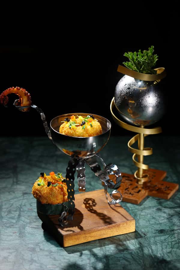 Marrakech: Cocktail Tasting Mixology & Moroccan Tapas - A Two-Hour Evening at the Bar