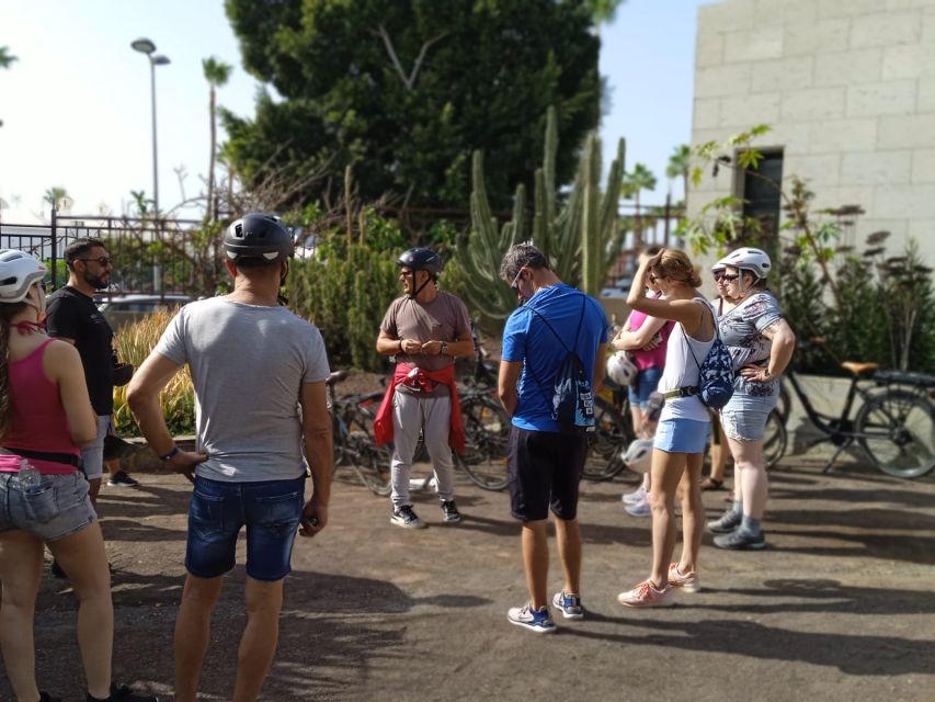 Maspalomas: Southern Coast E-Bike Tour Option Tapas Tasting - The Maspalomas lighthouse and the road to El Pajar