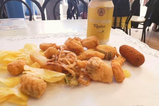 Morning Walk with Breakfast, Market tastings & Authentic Flavoured Tapas Lunch - What the eight-person limit changes