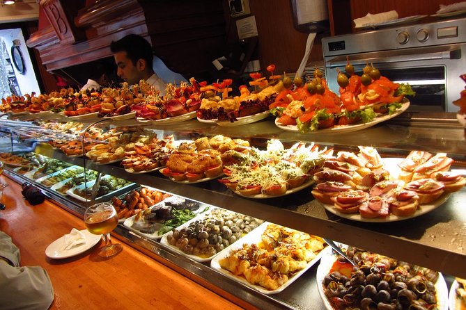 Night Tapas Walking Tour in Barcelona Modernist Area with Small Group and Dinner - What makes this Barcelona food walk worthwhile
