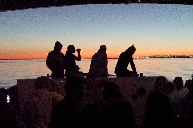 Olhão: Private Boat Tour, at Sunset with Oysters/Tapas and Drinks - Setting out from Olhão at 4:00 p.m.