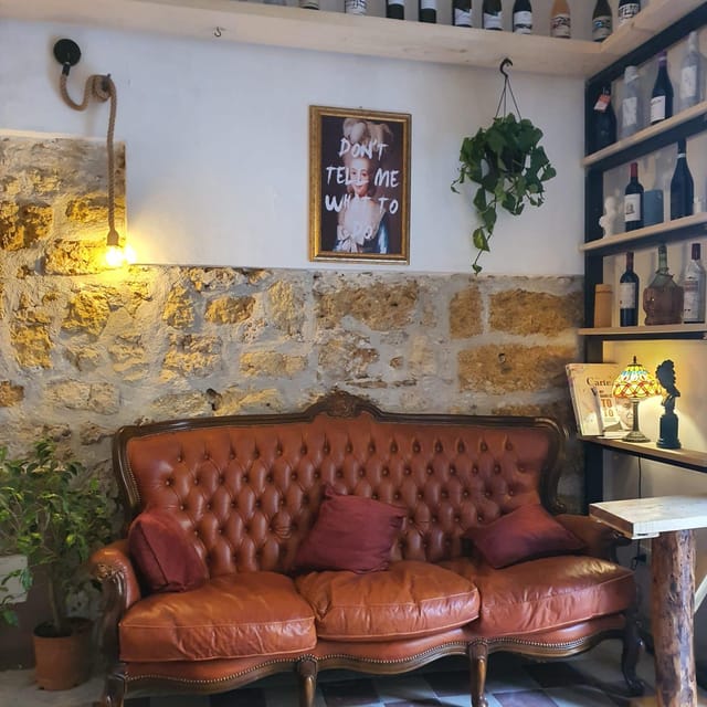 Palermo: Wine Tasting with Sicilian Tapas - Four Sicilian wines, explained without the fuss