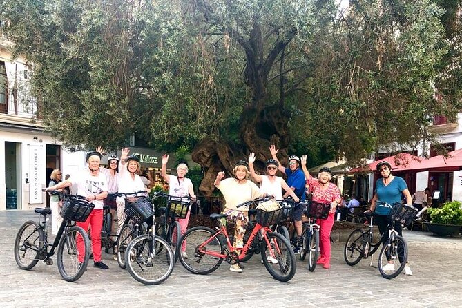 Palma de Mallorca Bike Tour with tapas - Why a bicycle is a smart way to see Palma