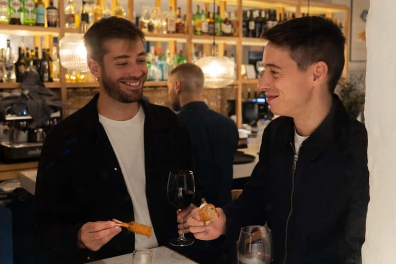Palma de Mallorca: Gourmet Tapas and Wine Tour - Finishing at Maura Cafe & Bar