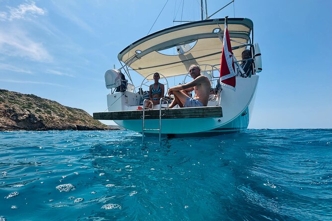Palma de Mallorrca: Sailing tour with drinks, tapas & snorkeling. - The first 90 minutes: Mallorca from the water