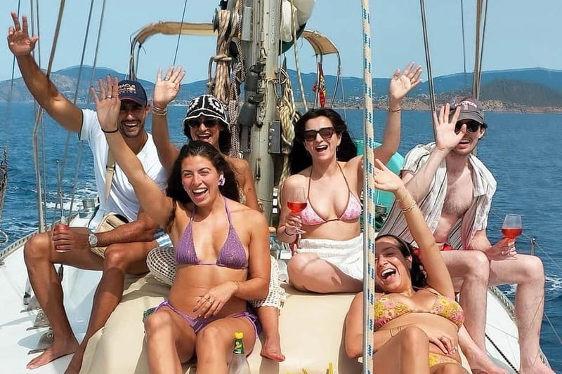 Palma: Private Half-Day Sailing Trip with Tapas & Drinks - Ses Illetes and the pleasure of slowing down