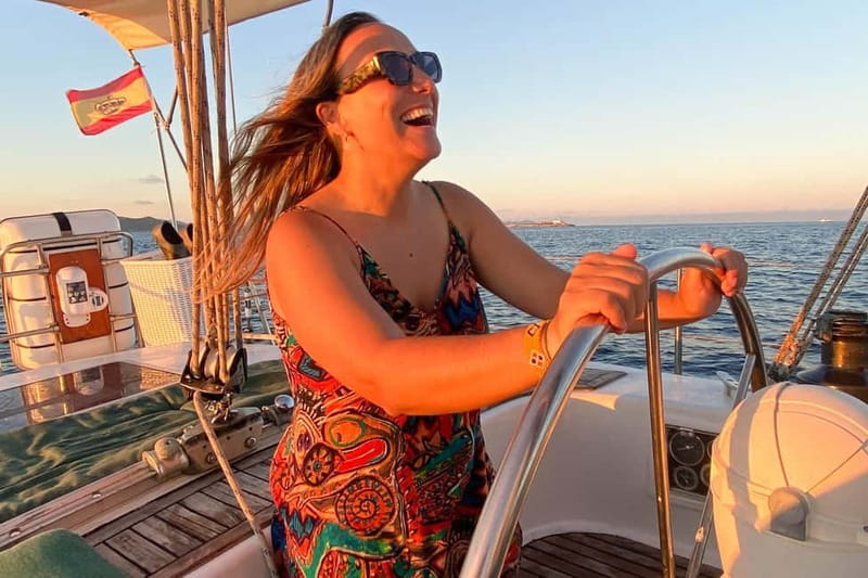Palma: Private Half-Day Sailing Trip with Tapas & Drinks - Who will enjoy this Palma sailing trip