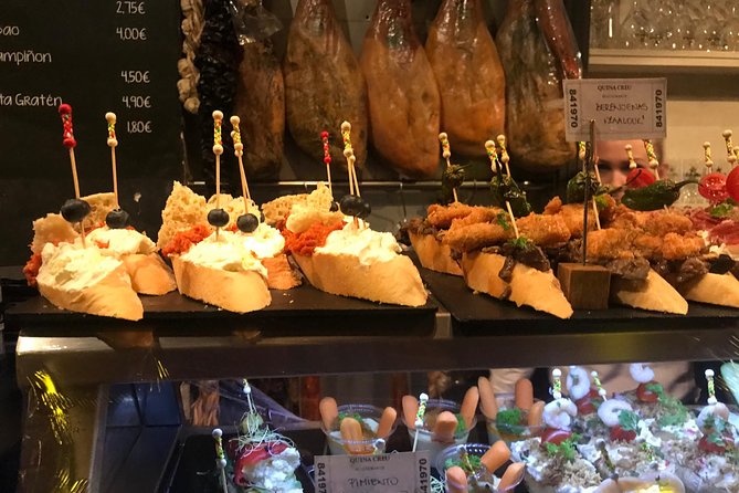 Palma Tapas Tour- The Original! - Historic Palma between the plates