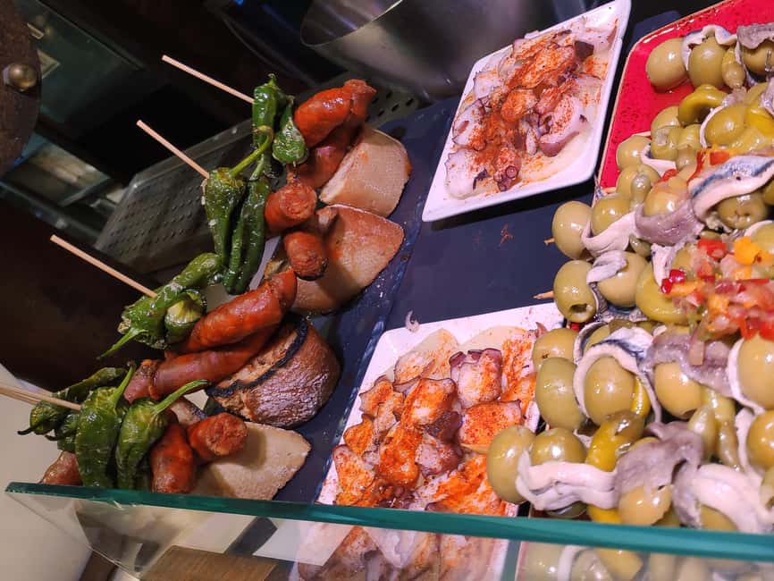Pamplona: Pintxos Tasting Tour with Local Guide - A Friendly Guide Makes the Difference