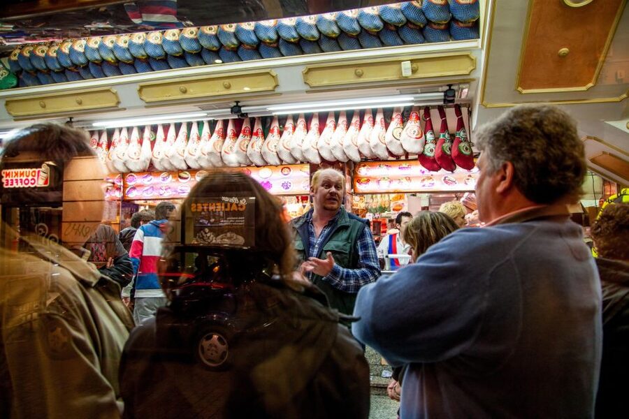 Personalised Traditional Madrid Night Tapas and Drinks Tour - What the $67 price really buys you