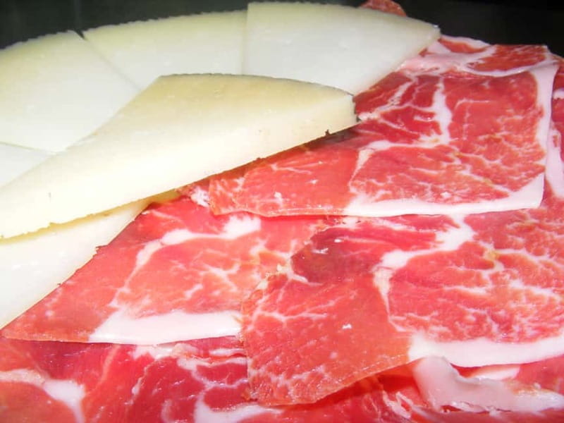 Personalised Traditional Madrid Night Tapas and Drinks Tour - The third bar: wine, sharing, and a wider menu