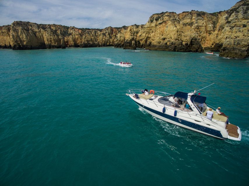 ponta da piedade 2h luxury charter with drinks and tapas - Setting out from Lagos Marina