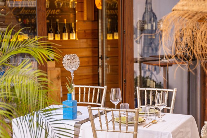 Portuguese Wine Tasting& Tapas in the heart of Faro - The host and the personal side of the experience
