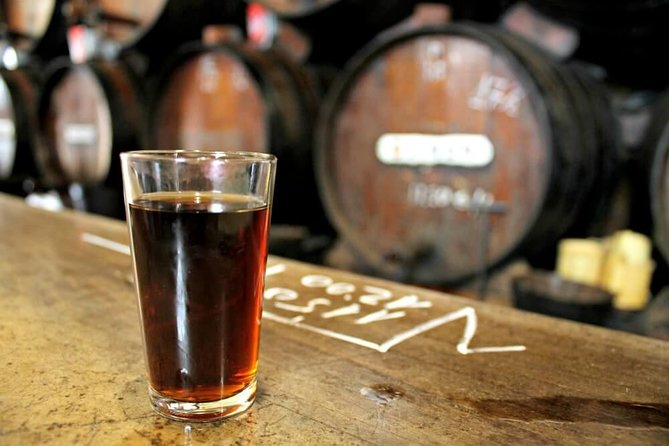 PREMIUM TAPAS TOUR: Paella, Tapas, Winery and Flamenco - Starting with sweet wine at Antigua Casa de Guardia