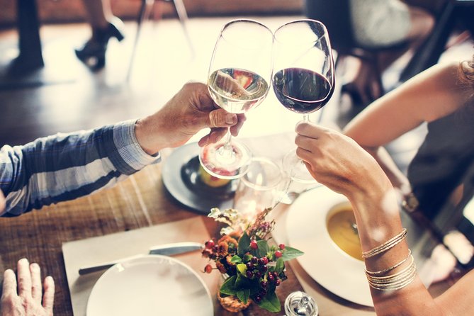 Private Barcelona Walking Tour & Wine Tasting + Tapas Dinner - What makes this Barcelona evening special