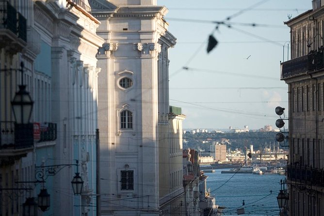 Private Lisbon Walking Tour with Premium Port Wine and Tapas Tasting - Practical details that matter
