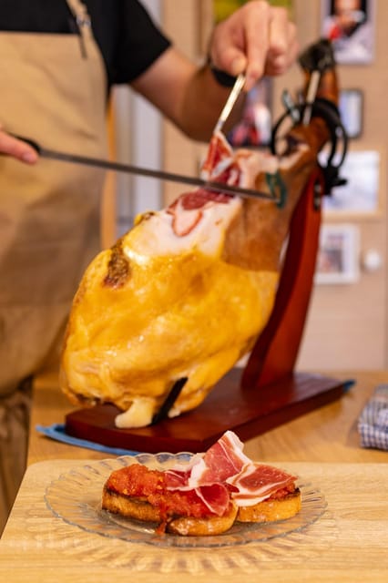 Private Paella & Tapas Cooking Class in a Local Chef's Home - A private kitchen instead of a crowded food class