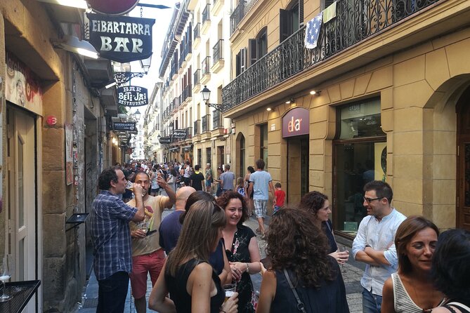 Private Pintxo Tour in San Sebastian - The guide makes the biggest difference