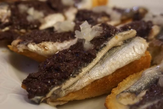 Private San Sebastian Pintxos Tour with Local Guide - A Private Introduction to San Sebastián’s Bar Culture