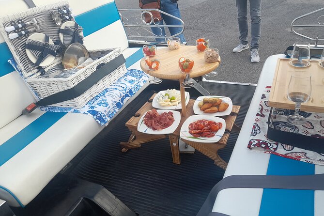 Private tapas tuk tuk tour through Lisbon - Petiscos, wine, and the pace of the ride