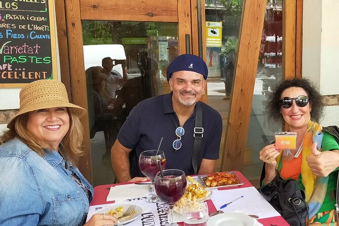 Private Tapas Walking Tour in Barcelona Modernist Area with Dinner included - Second stop: pintxos from northern Spain
