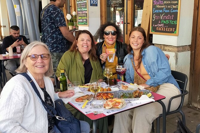Private Tapas Walking Tour in Barcelona Modernist Area with Dinner included - First stop: an old bodega and Catalan tapas