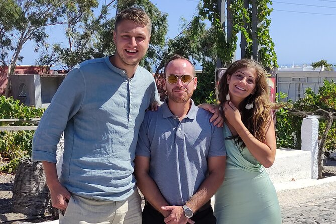 Private Wine Tour in 3 Wineries with 12 Wine Tastings and Tapas - Why Santorini wine deserves four hours