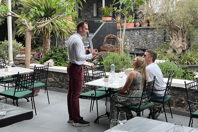 Private Wine Tour in 3 Wineries with 12 Wine Tastings and Tapas - Is $277.56 per person fair?
